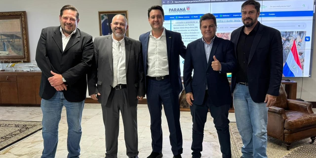 Artagão Júnior e prefeito Denilson Baitala se reúnem com governador Ratinho Júnior para tratar de habitação em Guarapuava