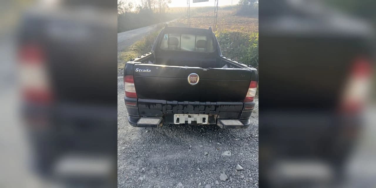 Strada furtada em frente de uma oficina mecânica em Ivaí, é encontrada abandonada em Irati