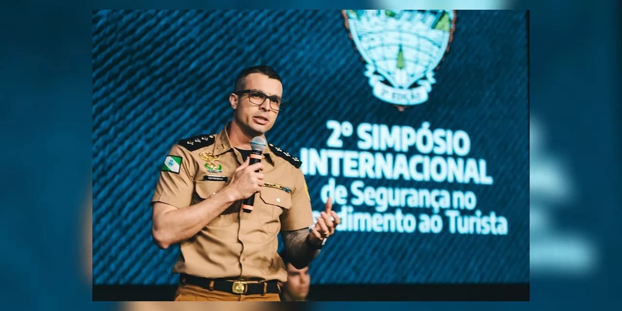 Walla Schreiner, participou em Foz do Iguaçu do 2º Simpósio Internacional de Segurança no Atendimento ao Turista