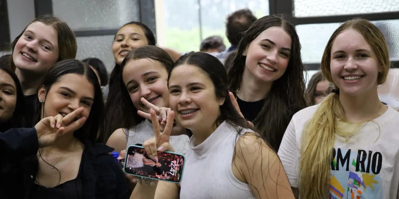 Unicentro aplica provas do PAC para mais de 7 mil estudantes neste domingo (21)