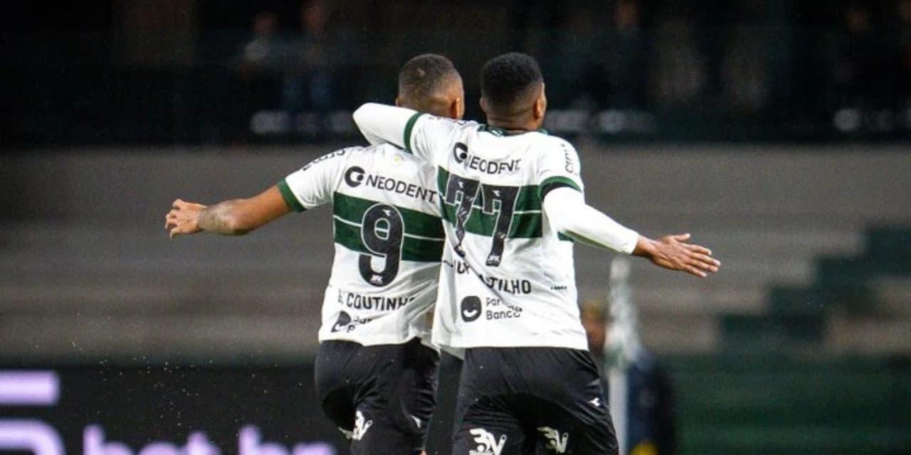 Coritiba vence Botafogo-SP, põe fim a jejum no Couto e segue líder