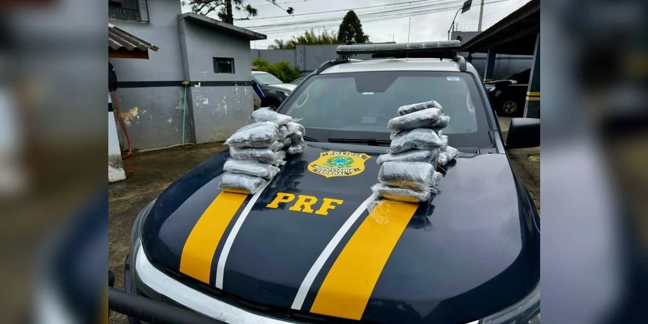 PRF apreende cerca de 21 quilos de “maconha dry” escondidos em fundo falso de veículo, em Irati