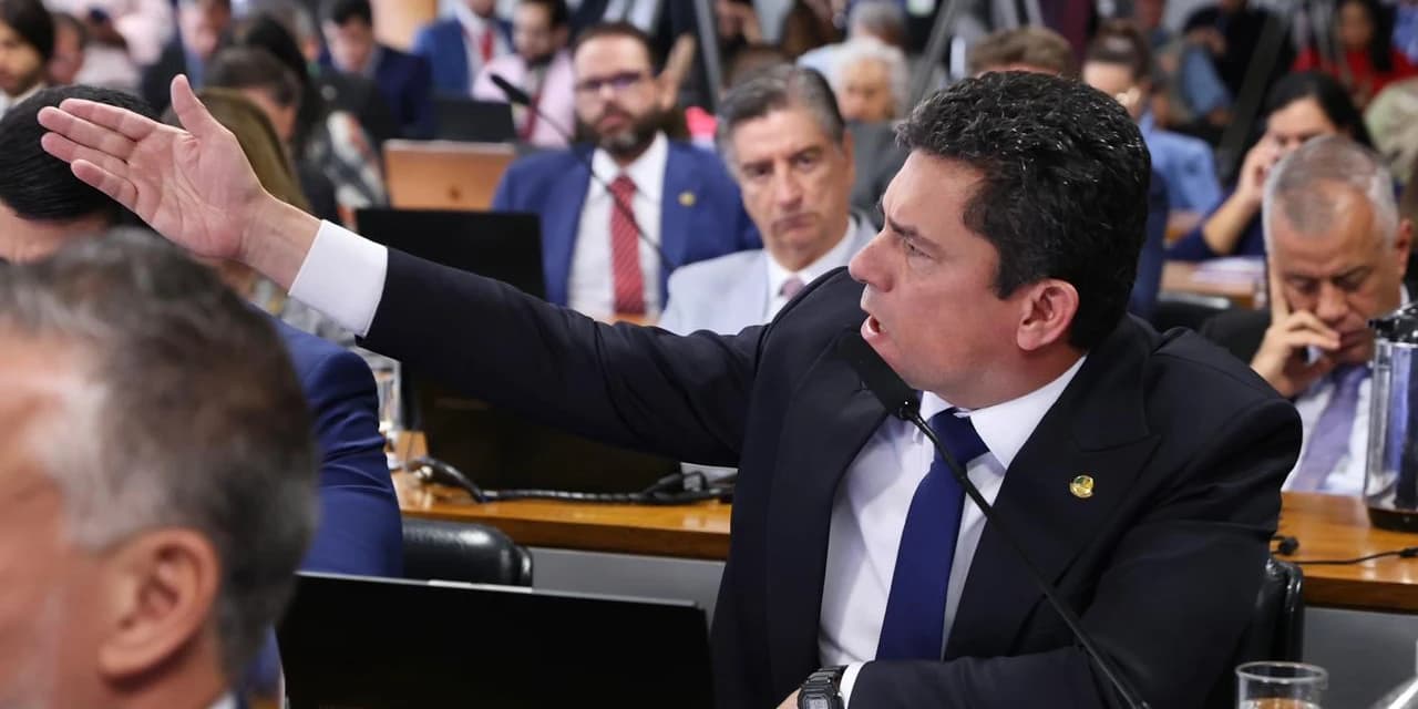 CPMI do INSS: “Lamentável e vergonhosa”, diz Moro sobre ação do governo para blindar irmão do presidente Lula