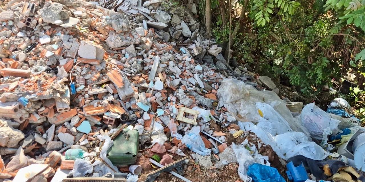 Polícia ambiental constata descarte irregular de resíduos em Palmeira