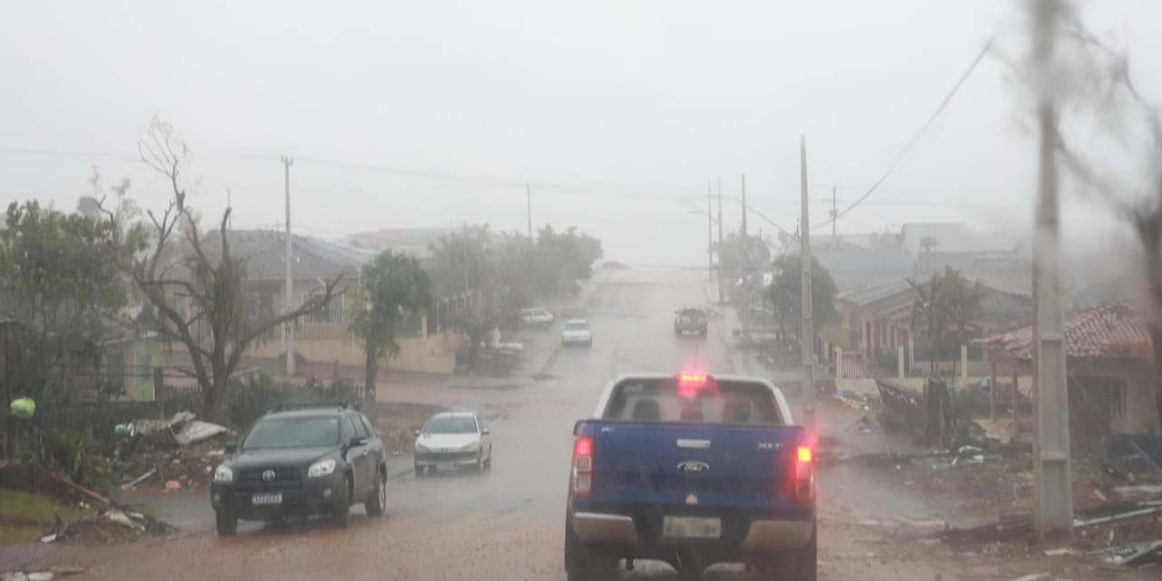 Chuva ganha força e temporais são esperados no fim de semana no Estado, aponta Simepar