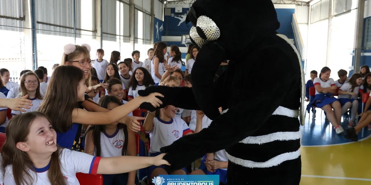Saúde e Educação unidos no combate à dengue em Prudentópolis