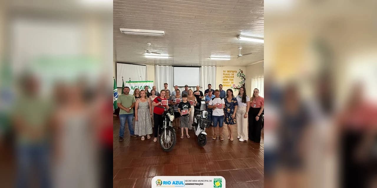 Prefeitura de Rio Azul realiza a entrega oficial dos prêmios do Natal Premiado