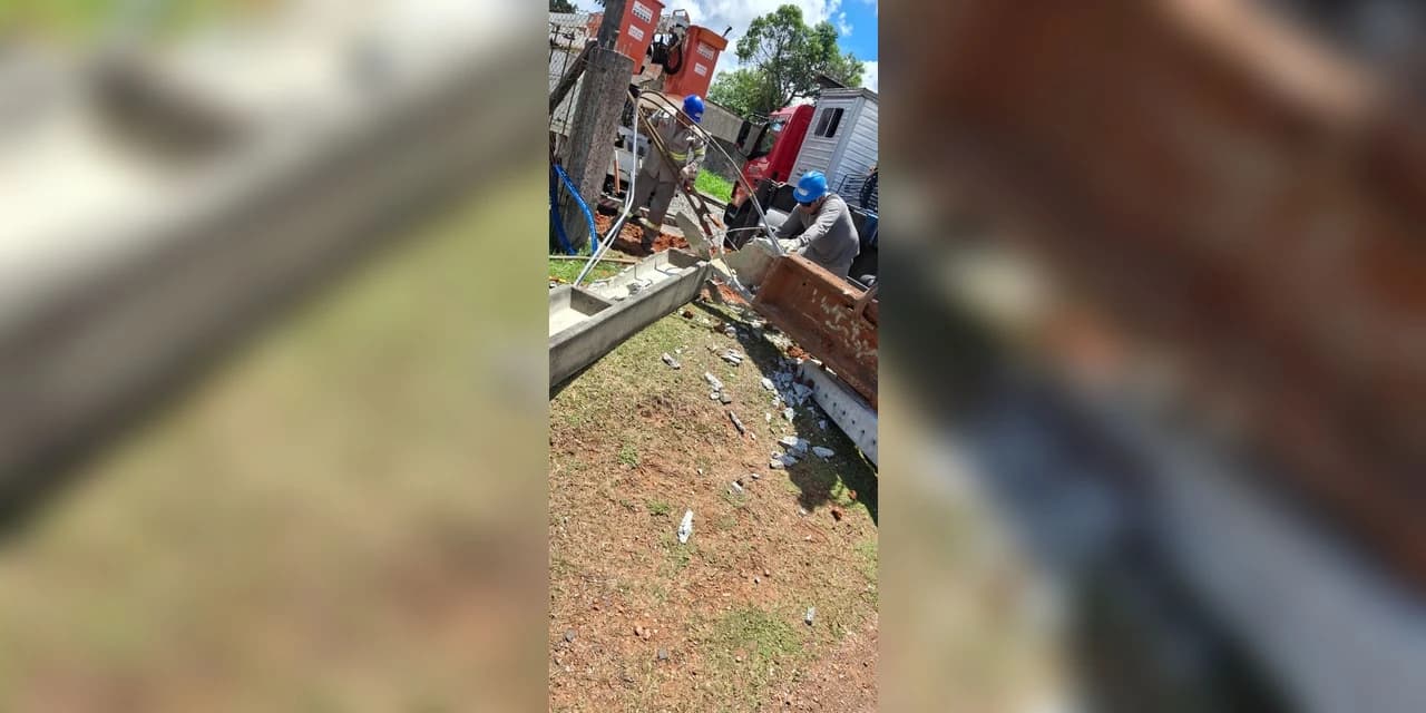 Batidas de veículos em postes geraram 3,6 mil substituições no Paraná