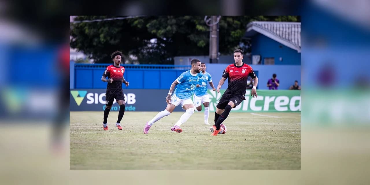 Londrina e Athletico empatam no primeiro jogo da semifinal do Paranaense
