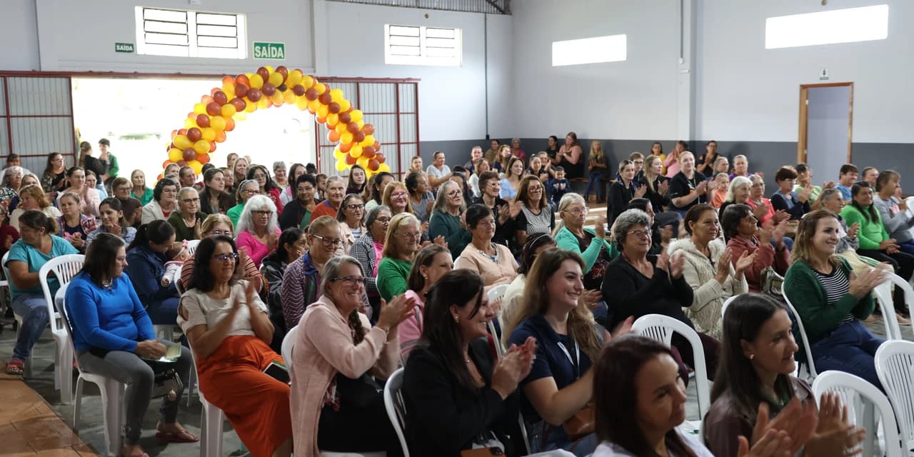 Tijuco Preto recebe encontro do Programa Mulheres Fortes, Comunidades Fortalecidas