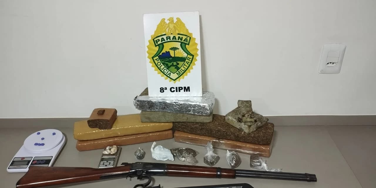 Em Rio Azul polícia militar apreende drogas e armas de fogo