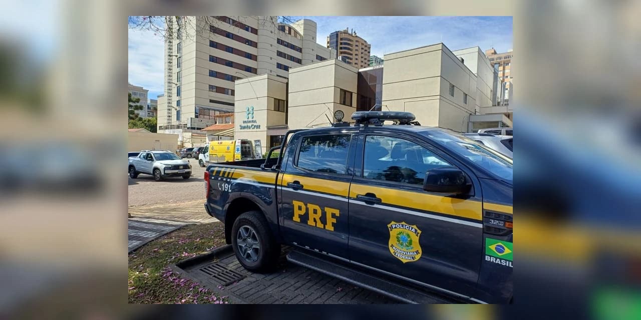 PRF escolta mulher em trabalho de parto até maternidade no Paraná