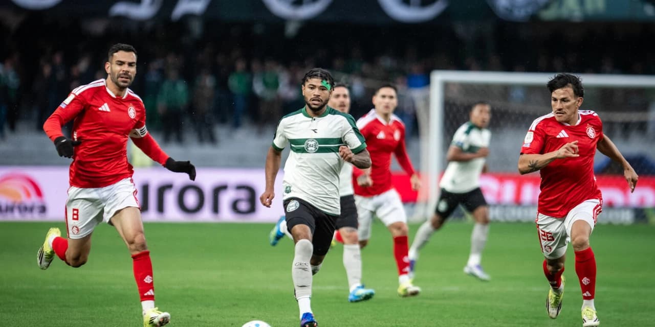 Coritiba sofre empate do Internacional no apagar das luzes no Brasileirão