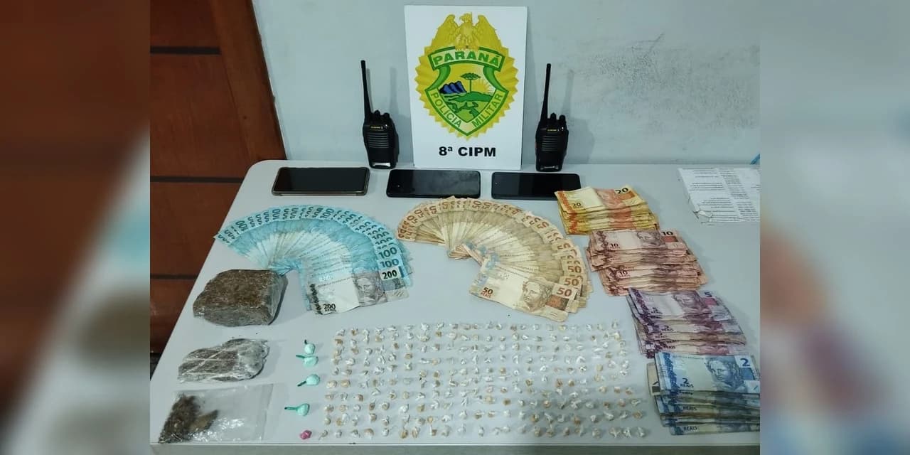Polícia prende dois homens por tráfico de drogas em Rio Azul