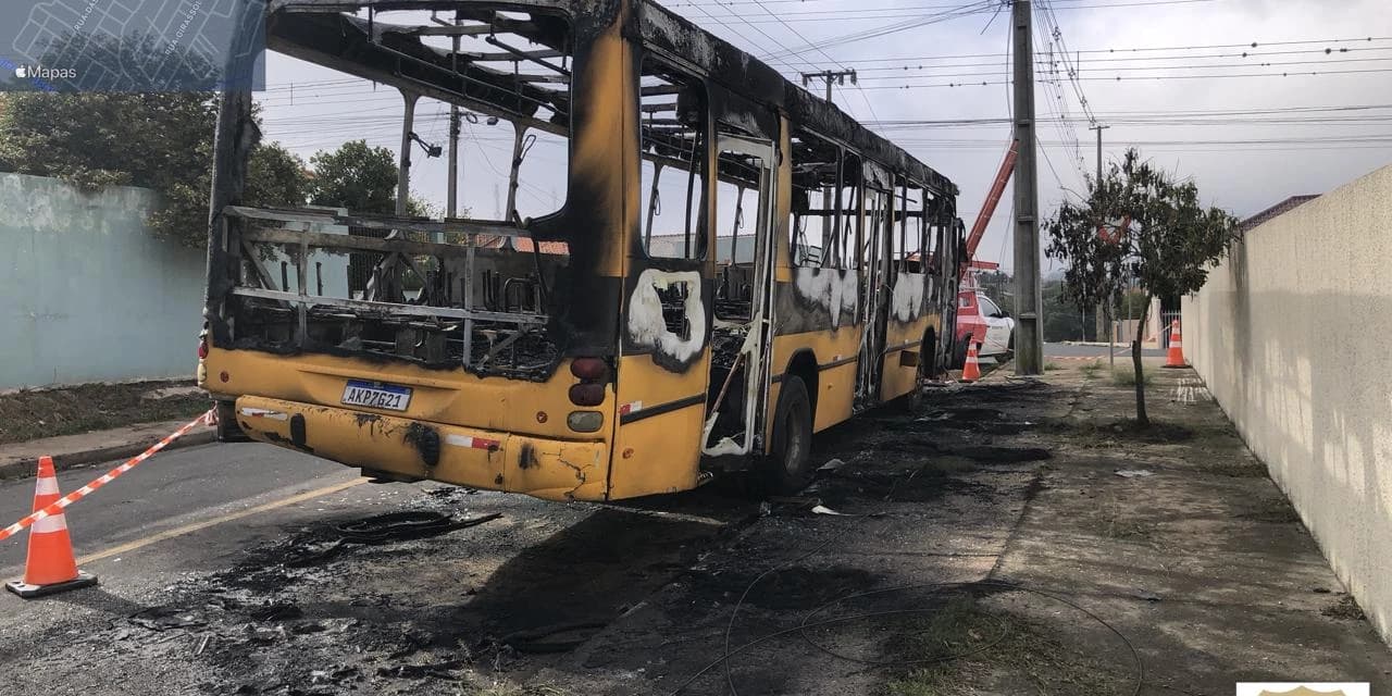 PCPR prende suspeito de incendiar ônibus em via pública em Carambeí