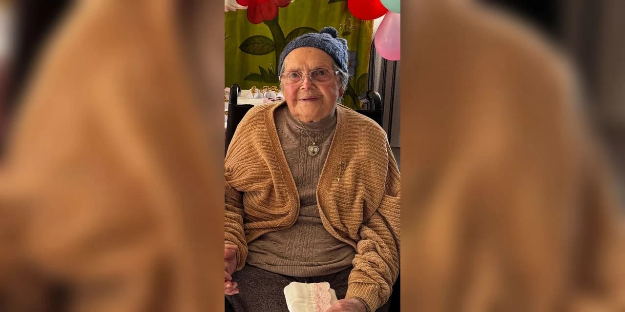 É com pesar que a Funerária São João e o Plano UNI PAZ, comunicam o falecimento da Sra. Ana Lucia Ferreira Woski