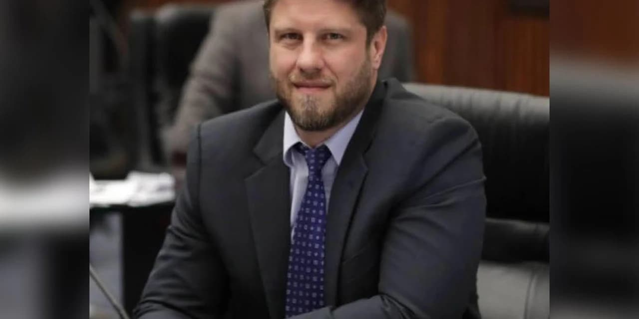 PDT oficializa candidatura de Requião Filho ao Governo do Paraná