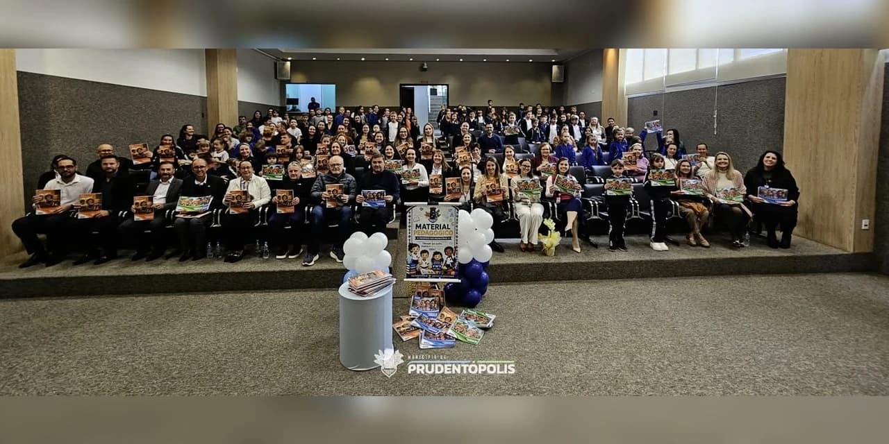 Prudentópolis realiza o lançamento dos novos materiais didáticos próprios da rede municipal de ensino