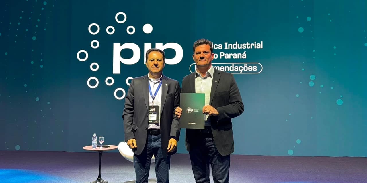 Moro defende governo digital e menos burocracia em evento da Fiep