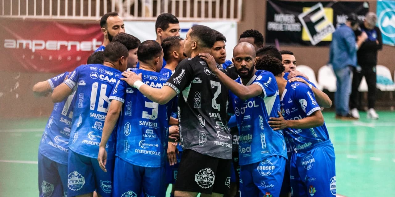 Prude Futsal inicia mata-mata da Série Prata contra o FAC Clevelândia
