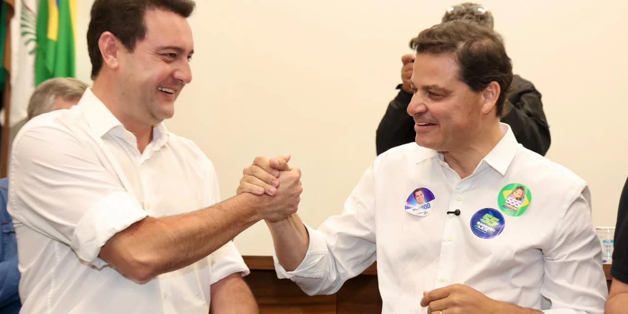 Ratinho Junior pede continuidade com Sandro Alex: "ele é resolvedor, pegou a balsa com problemas e entregou a Ponte de Guaratuba”