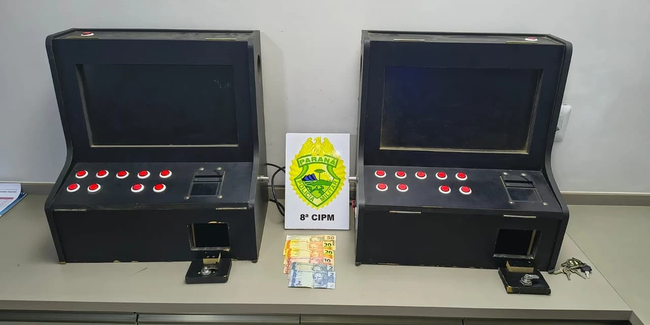 Polícia militar apreende máquinas de jogos de azar durante operação OMNIS em Irati