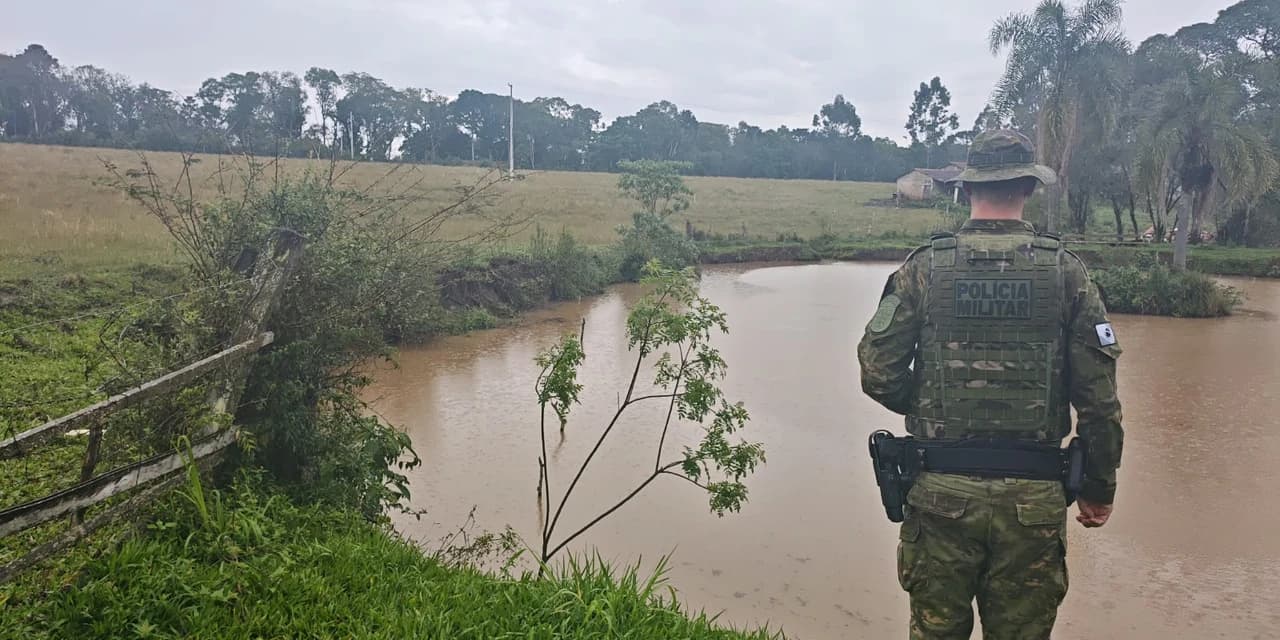 Polícia ambiental constata infrações ambientais em Rebouças