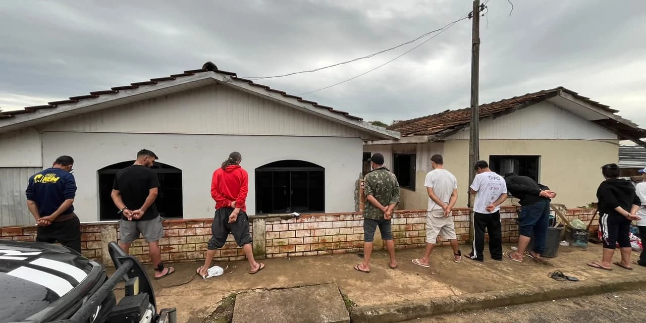 PCPR cumpre mandado de prisão e prende homem em flagrante por tráfico de drogas em Irati