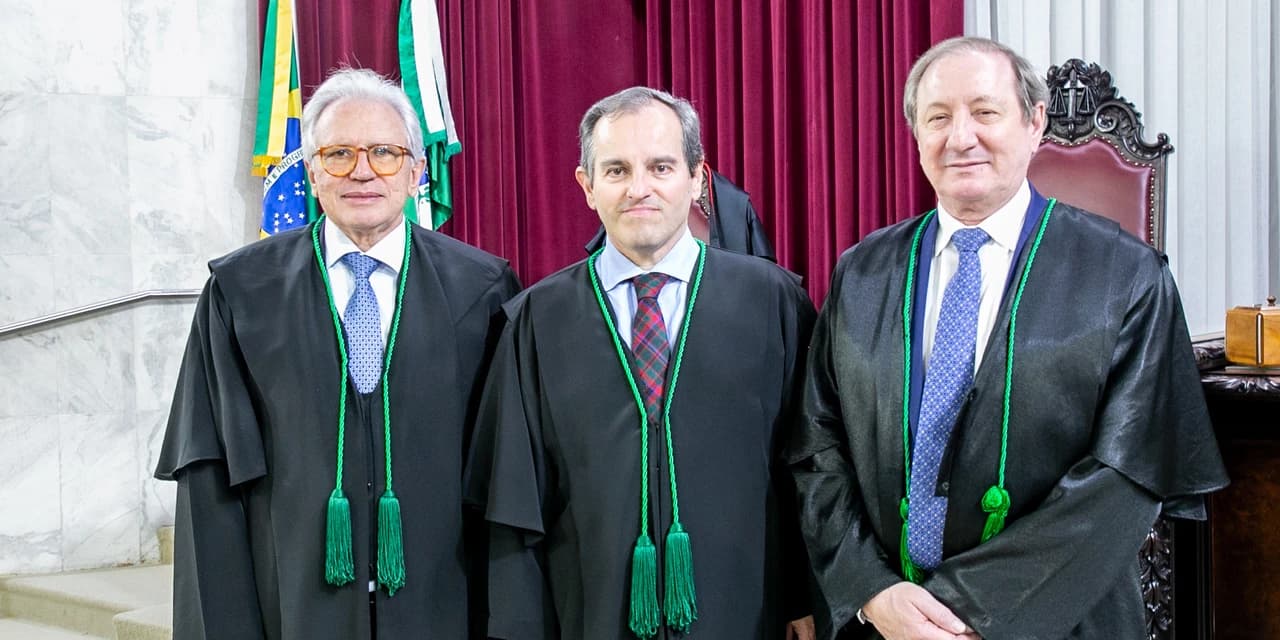 Conselheiro Ivan Bonilha é eleito para presidir o TCE-PR no biênio 2027-2028